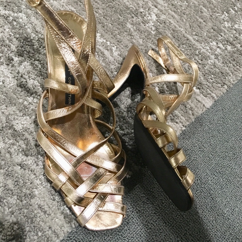 Vintage gold strappy heels!